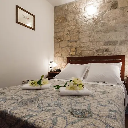 Sv. Petar Lägenhet Trogir