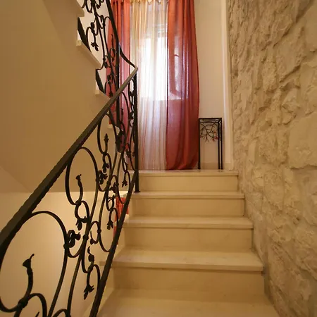 Sv. Petar Trogir