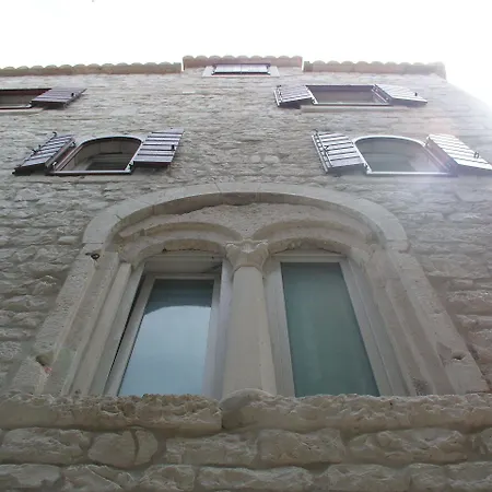 Sv. Petar Lägenhet Trogir