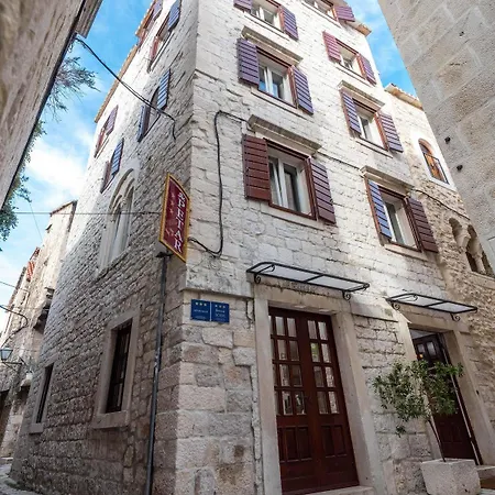 Apartment Sv. Petar Trogir