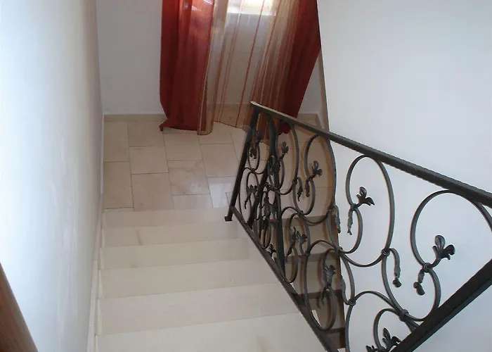 Daire Sv. Petar Trogir