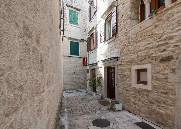 Sv. Petar Trogir