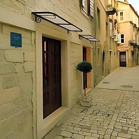 Lägenhet Sv. Petar Trogir