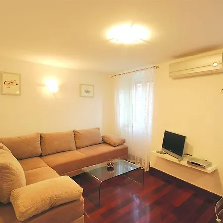 Apartment Sv. Petar *